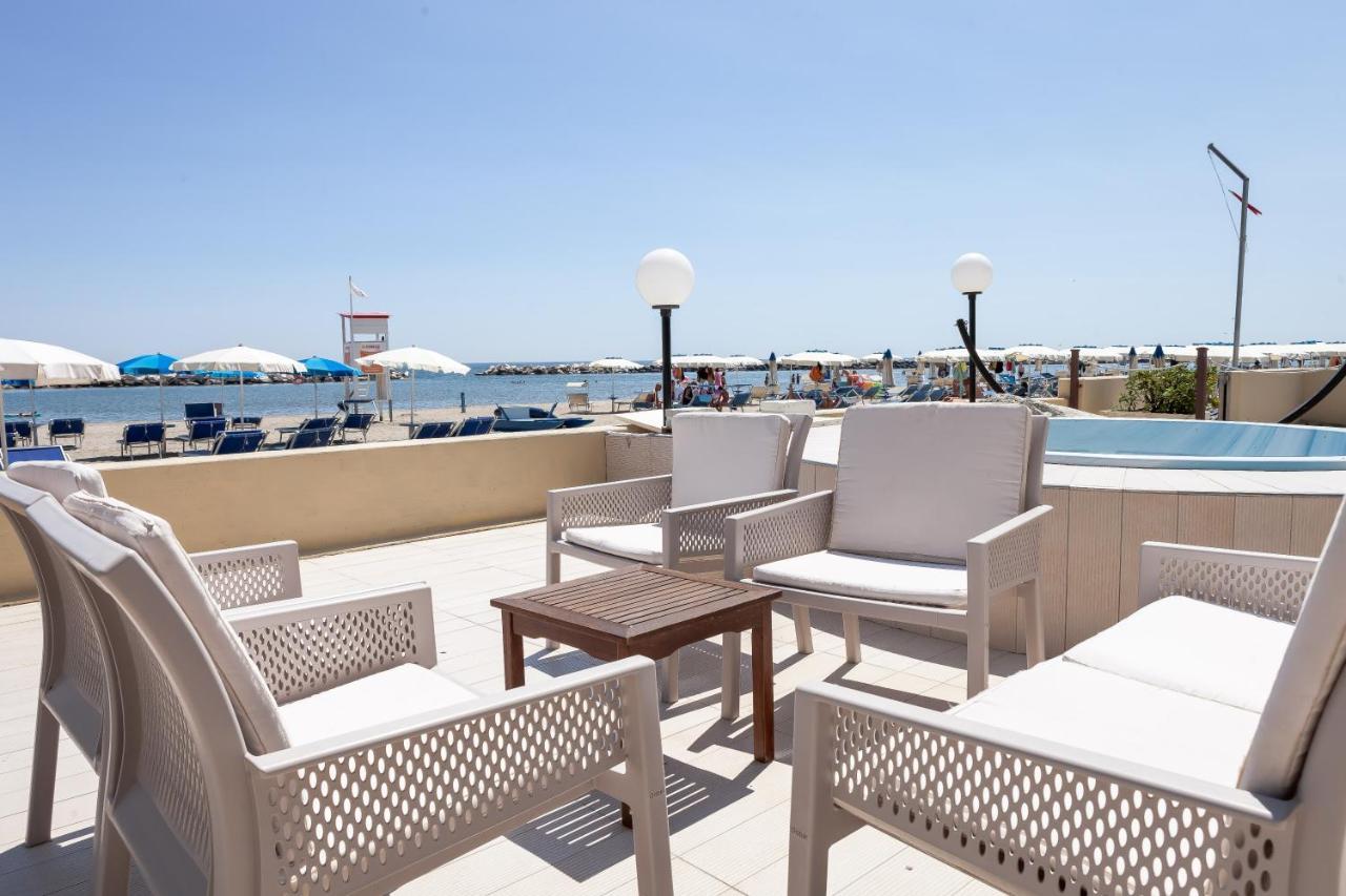 Hotel Primavera Sul Mare 리도 디 사비오 외부 사진